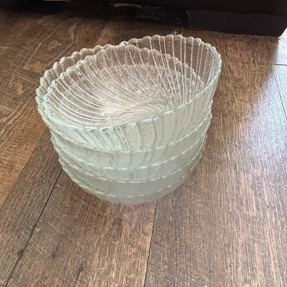 Vintage Arcoroc France Seabreeze Clear Glass Swirl Bowls 5.5 Inch Set of 5 1980s